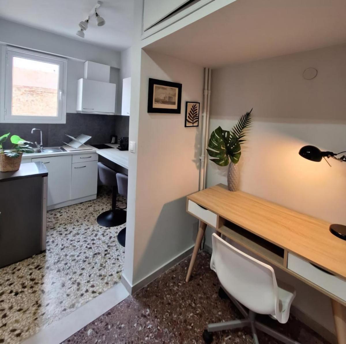Stylish And Central Apt Near Acropolis - Avdi Square Athene Buitenkant foto